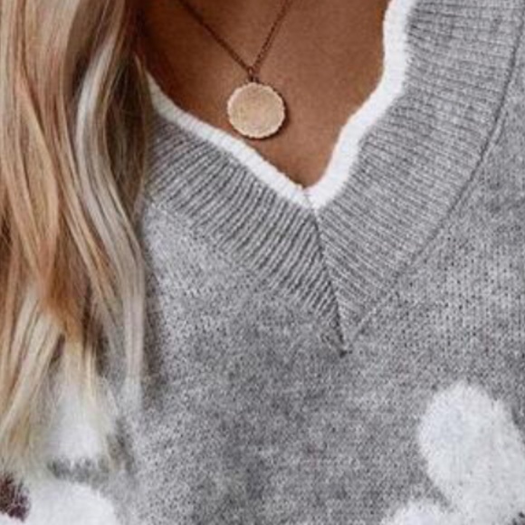 Cozy Fuzzy V neck Floral Print Loose Fit Sweater Top - Picture 5 of 6